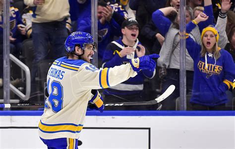 St Louis Blues Robert Thomas Contract Feels Too Rich Right Now