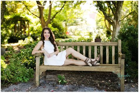 Senior Portrait Photo Picture Idea Girls Benches Chairs