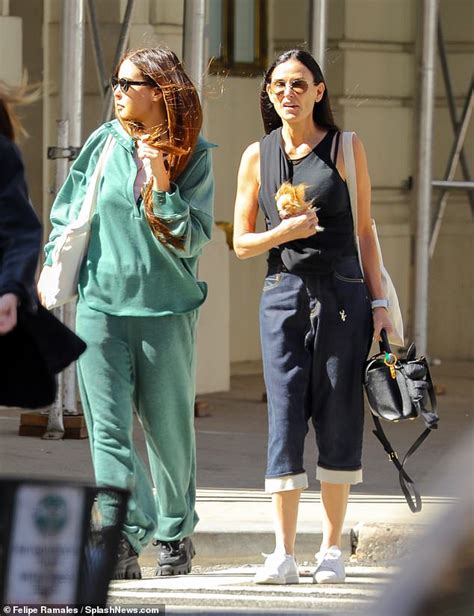 New Grandmother Demi Moore And Daughter Scout Willis Spotted Out For A Walk Express Digest