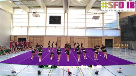 Die fcsg cheerleader sind mehrfache schweizermeister im cheerleading. SFO18 - FCSG Cheerleader - FCSG Green Lightning - YouTube