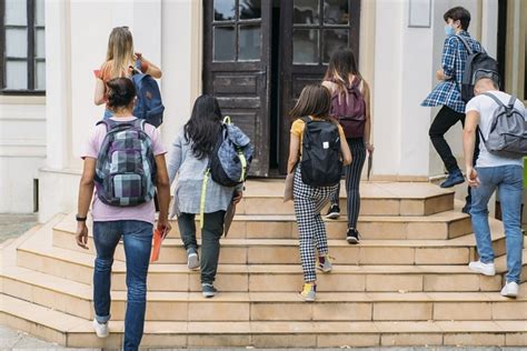Melhores Escolas Secundárias Em Lisboa Onde Fazer Ensino Médio