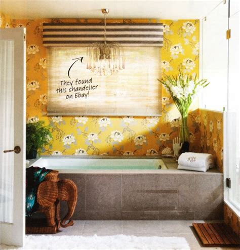 15 Floral Bathroms Design Ideas Decoholic Brown Living Room Decor