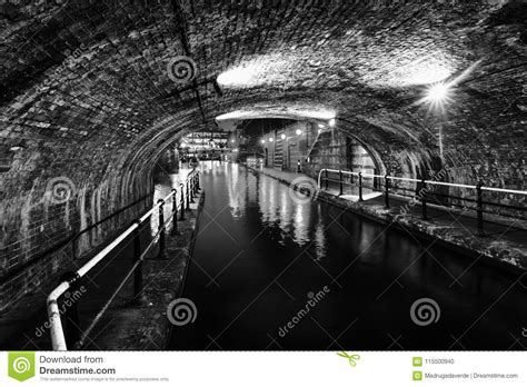 Tunnel In The City Center During The Rain At Night Famous Birmingham