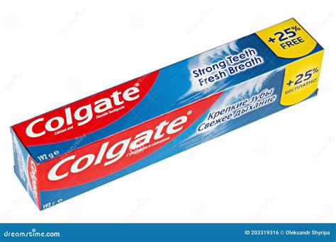 Colgate Strong Teeth Fresh Breath Tooth Paste On White Background