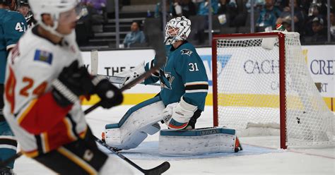 NHL goalie equipment continues to shrink, premium on scoring