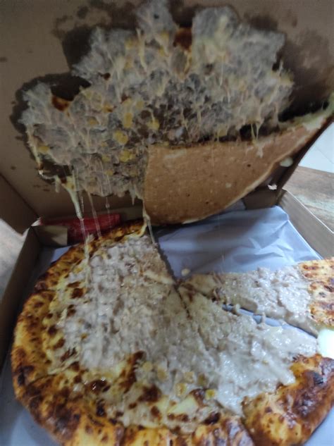 Another Pizza Ruined By Bad Delivery Drivers R Mildlyinfuriating