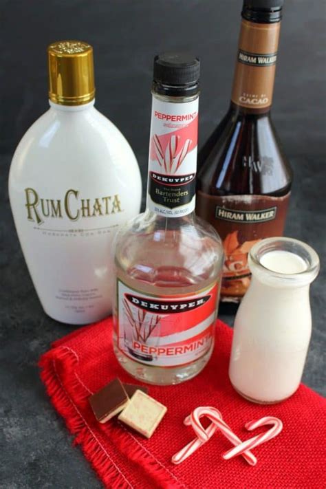 Cocktails With Peppermint Rumchata Bowlkasl