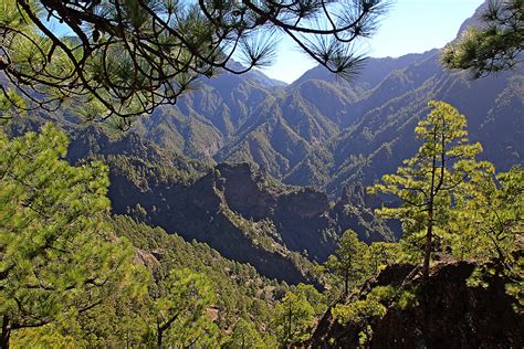 Caldera De Taburiente National Park Visit La Palma