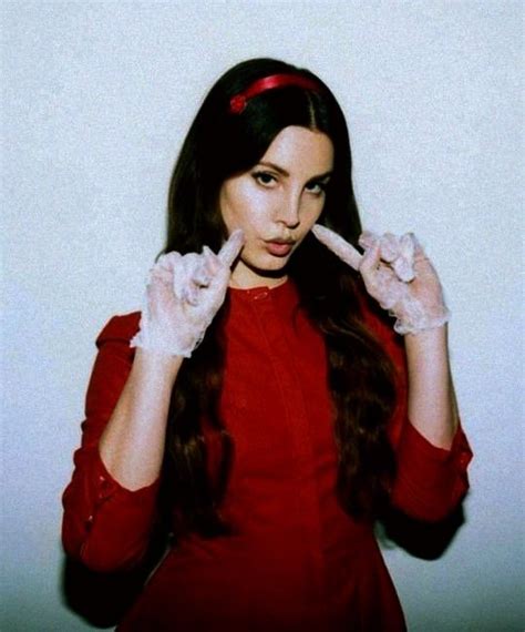 Pin By Summer Wine On Red Lana Del Rey Lana Del Rey Lana Del Rey Love Lana Del