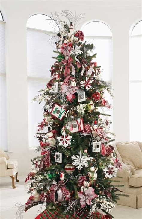Those items that we just have to pick up because they are so cute. Melrose Simply Cheerful Tree 2012 | Decorating with ...
