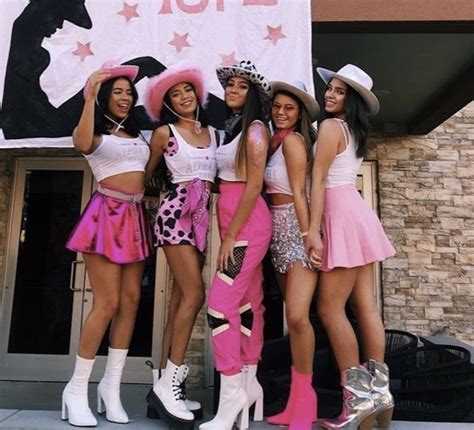 Cowgirls Group Halloween Costumes Girl Group Halloween Costumes