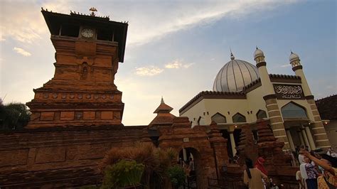 Masjid Menara Jejak Dakwah Berbalut Toleransi Dari Sunan Kudus 9300 Hot Sex Picture