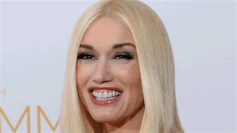 No Doubt Gwen Stefani Has Had Extensive Work Done Suggests Plastic Surgeon