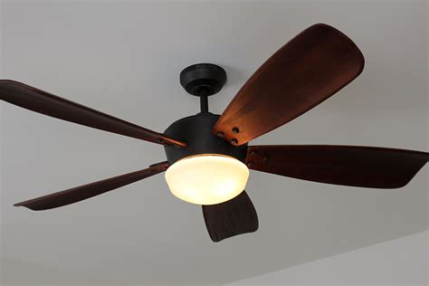 Harbor Breeze Saratoga Ceiling Fan Express Your Unique Style And