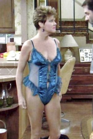 Amanda bearse nude pictures