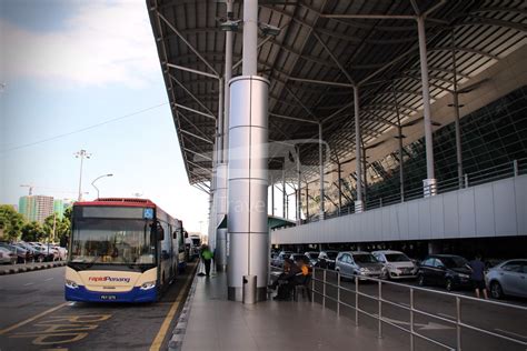The most affordable operator is star shuttle: Rapid Penang Bus Service 401E: Jetty and KOMTAR to ...