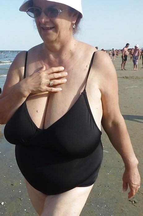 Granny Big Boobs Beach Porn Pictures Xxx Photos Sex Images 4015354