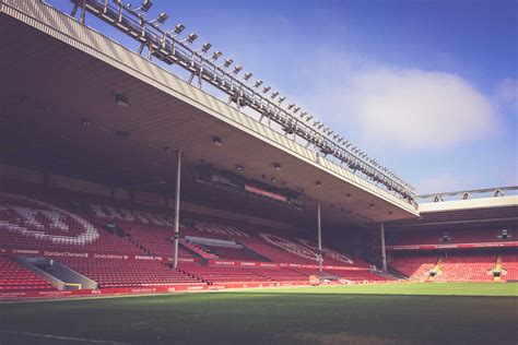 Independent liverpool fc website • providing the latest @lfc news, quotes, interviews and match . Anfield - das ist kein Stadion, sondern ein Gefühl ...