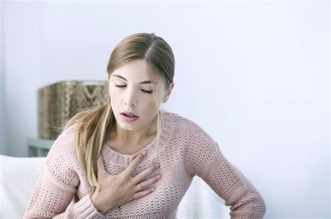 sinais que podem indicar problemas no coração Sintomas de pneumonia Frequência cardíaca