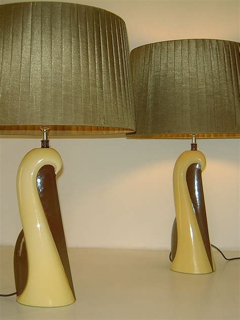 Pair Vintage Ceramic Table Lamps S Ca French In Antique