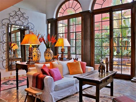 10 Spanish Inspired Rooms Interior Design Styles And Color Schemes