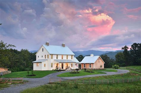 Stunningly beautiful farmhouse with picturesque Smoky Mountain views