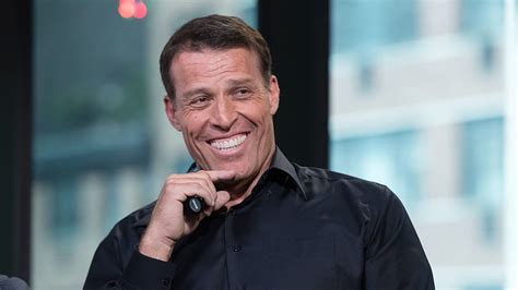 Tony Robbins Bio Age Height Books Career Relationships And Net Worth
