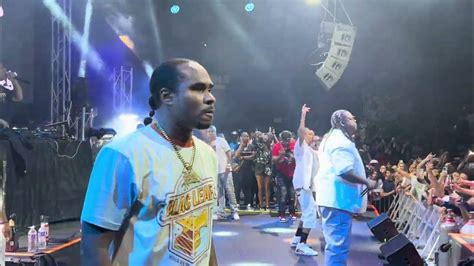 Bone Thugs N Harmony Performing Notorious Thugs Featuring Biggie Smalls
