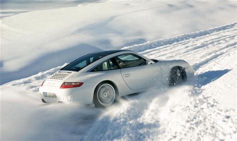 Motormavens Drifting In The Snow With A 997 Porsche 911 Targa
