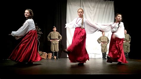 Ensemble Of Folk Dance Katyusha Russian Cultural Center In Beirut Youtube
