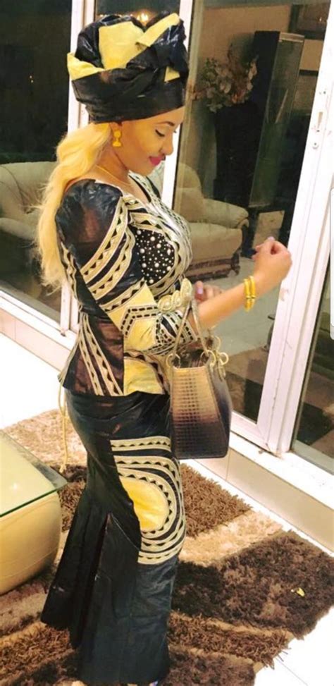 Épinglé Par Aaliyah Sur African Tissu Robe Africaine Robe Africaine