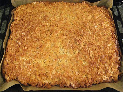 Das beste koch rezepte video um ein leckeres butter mandel kuchen zu machen auf youtube!sofort abonieren um weitere rezepte zu sehen. Butter - Mandel - Kuchen (Rezept mit Bild) von ...
