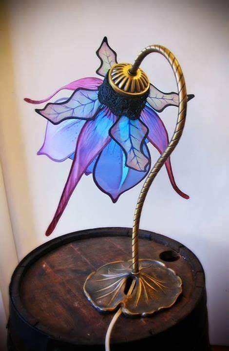 Stained Glass Flower Lamp Flower Lamp Beautiful Lamp Stained Glass Lamps