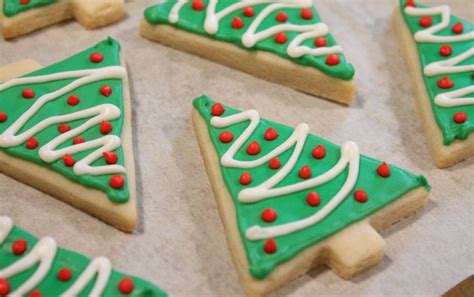 Get to know your oven by baking a single test cookie. Cutout Sugar Cookie Recipe + SECRETS for Perfect Cookies!