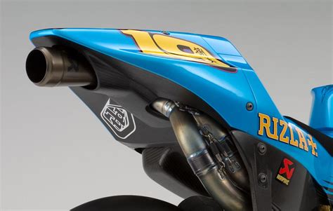 2011 Rizla Suzuki Gsv R Motogp Race Bike Unveiled Asphalt And Rubber