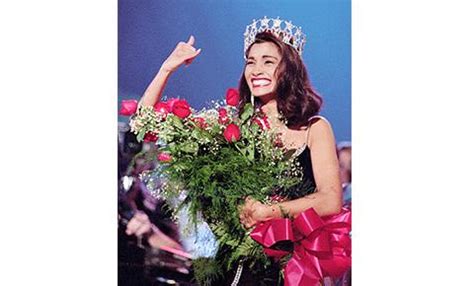 MayNanaloNa 16 Best Miss Universe Crowning Moments GMA Entertainment