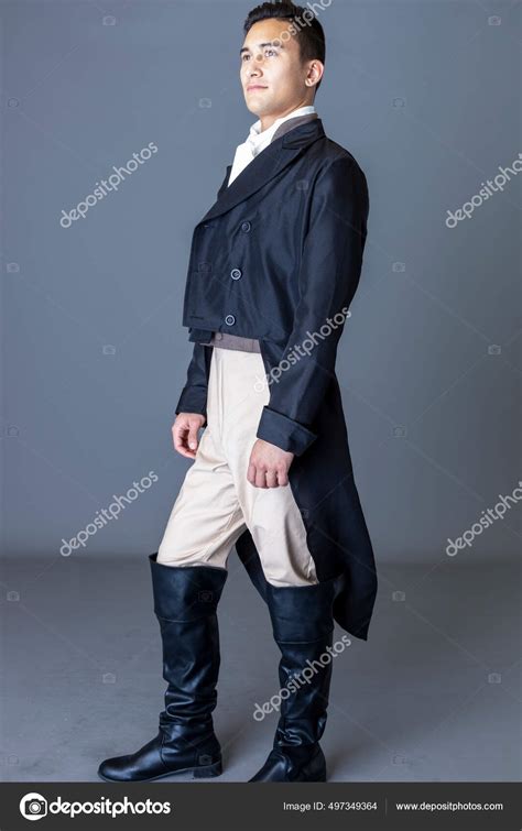 Regency Gentleman Stojící Pozadí Studia Stock Fotografie kathysg