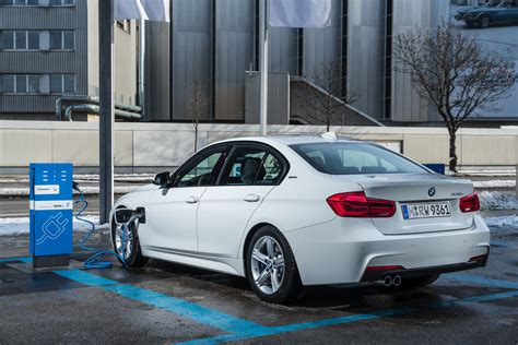 Bmw been found tests the completely new bmw 3 series well before the concluded car splits protect at the actual end of 2021. BMW USA 330e Configurator Is Online