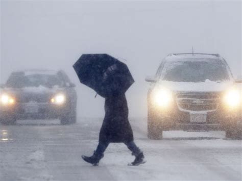 Wisconsin Weather Spring Blizzard Dumps Snow Upends Travel