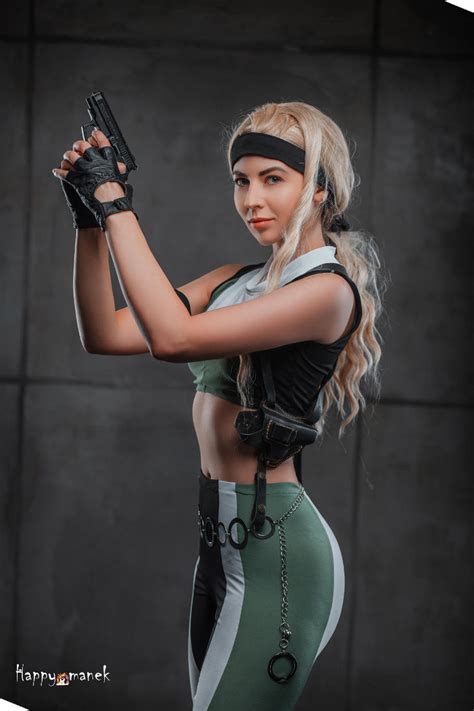 Sonya Blade From Mortal Kombat 3 Daily Cosplay Com