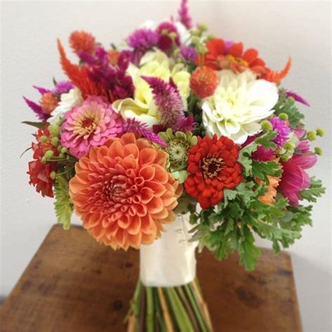 Colorful Zinnia Wedding Bouquets 25 Ideas Youll Love It