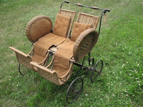 Antique Twin Carriage Vintage Pram Baby Carriage Twin Strollers Infants