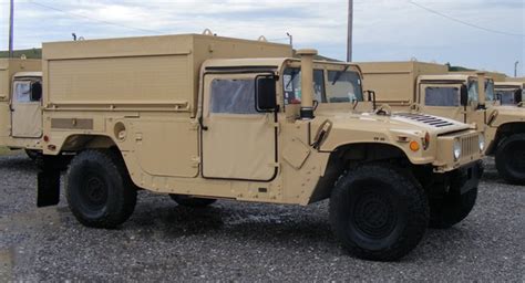 Warwheelsnet M1113 Ecv Hmmwv With Secm Shelter And Frag 2 Armor Photos