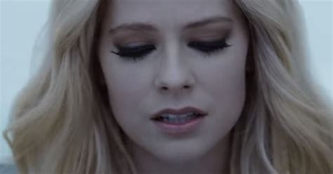 Avril Lavigne Head Above Water Music Video