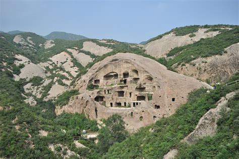 The Caves Homes Of Guyaju China Charismatic Planet