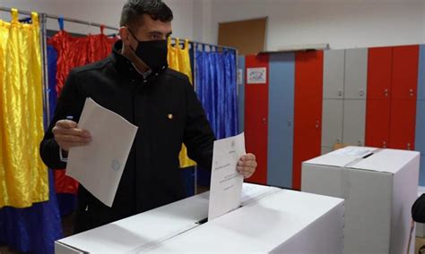 , simion mariana simion c.o., simion mariana, buianu vergina simion. George Simion: Rog fiecare reprezentant din secția de votare sub sigla AUR să rămână până are în ...