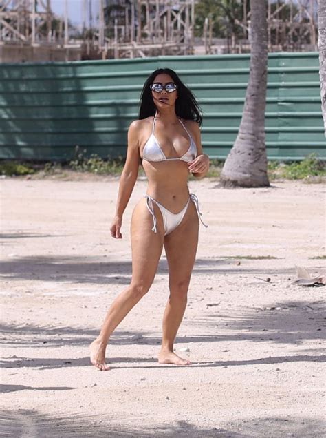 kim kardashian in bikini for her skims swimwear line in caribbean 01 19 2022 hawtcelebs