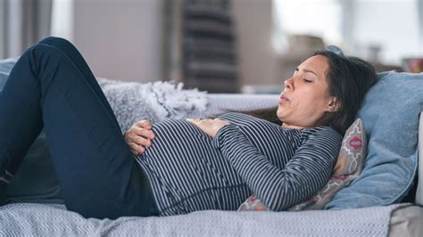 Low Belly Pain When Pregnant Is It Serious