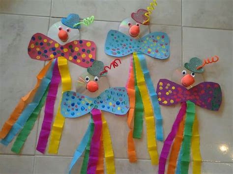 Bastelvorlagen kostenlose vorlagen & muster zum download. Clowns made from Cds … | Karneval deko basteln, Fasching basteln mit kindern und Fasching basteln