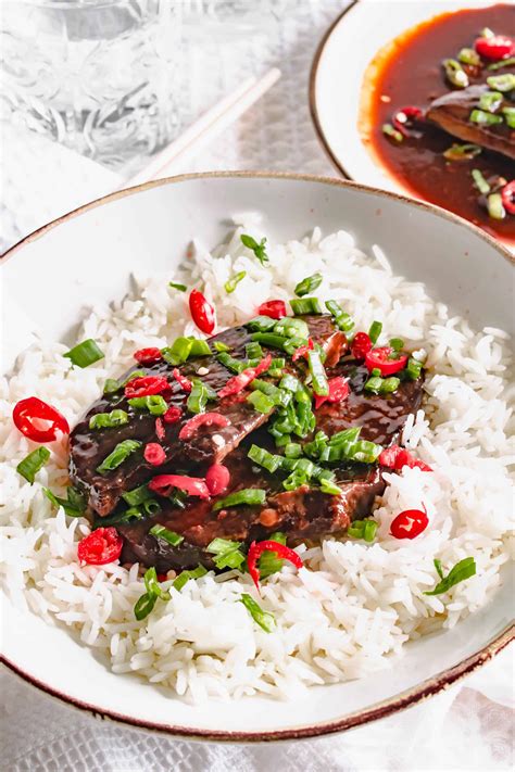 A slow cooker chicken recipe is an easy way to get dinner on the table and you can't beat the fantastic hoisin sauce that flavors this crockpot recipe. Slow Cooker Sticky Hoisin Beef Recipe | Hint Of Helen
